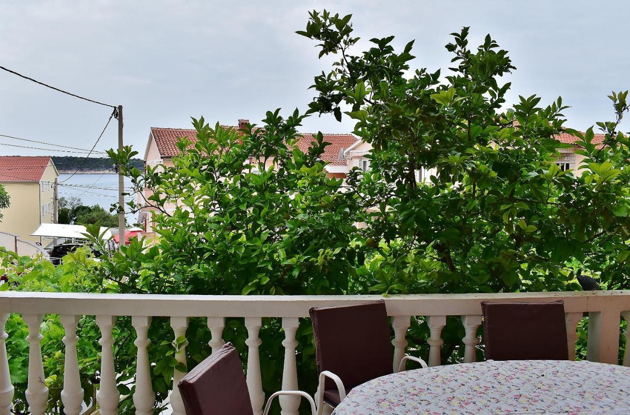 Apartament Banjol 外观 照片
