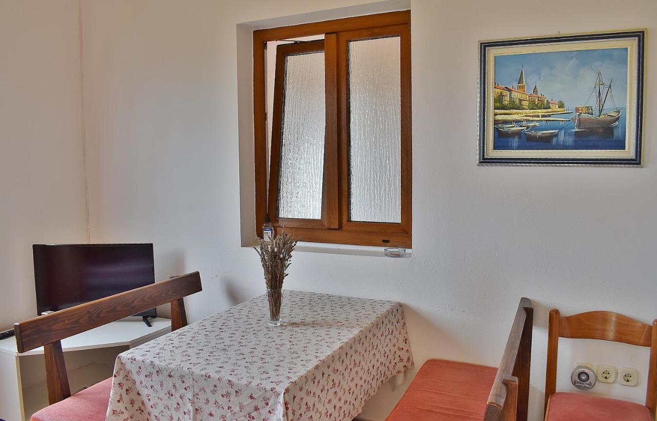 Apartament Banjol 外观 照片