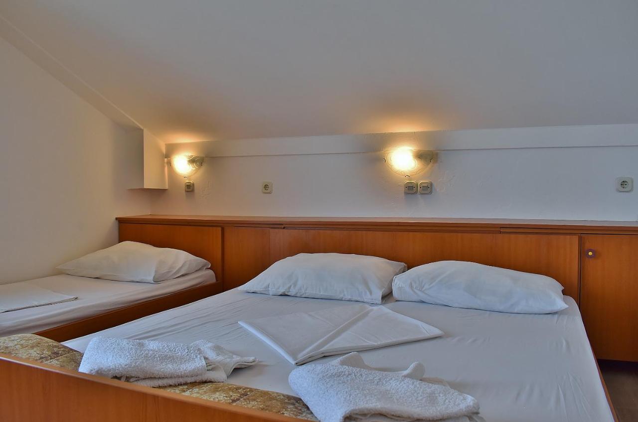 Apartament Banjol 外观 照片
