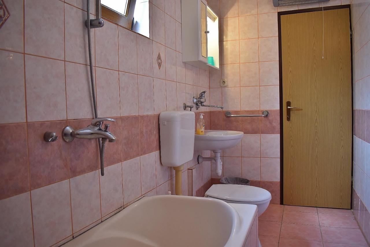 Apartament Banjol 外观 照片