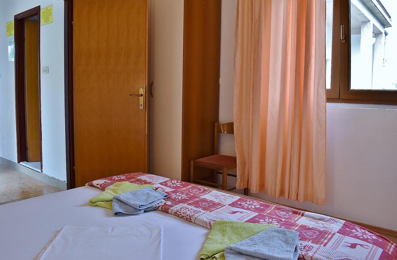 Apartament Banjol 外观 照片